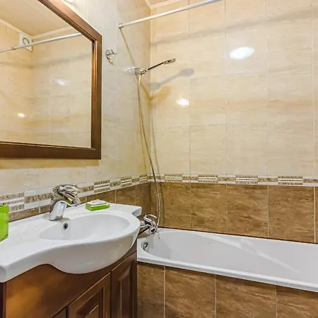 Orlando Sea View By Altamarhomes * 아데제